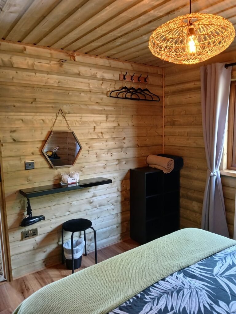 Imgi 349 7f92eca5 8724 452e Bd99 66f9626c7924 1 768x1024