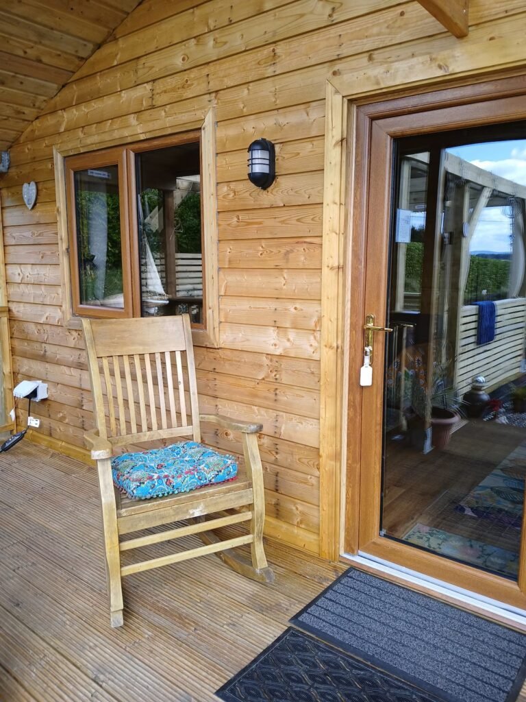 Imgi 363 38ba9a55 1bb7 4439 903e 12a4ad15966a 1 768x1024