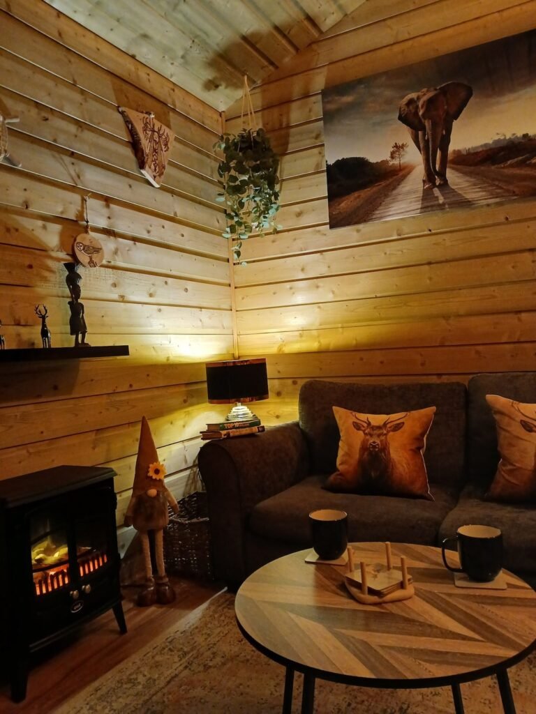 Imgi 389 63c8ca8c 0877 4f16 8d31 E6533a2f2d84 1 768x1024